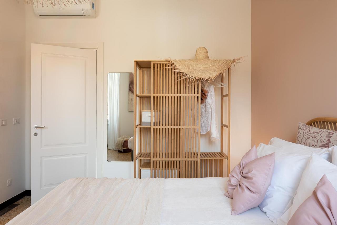Ensemble Rooms Di Vayadu Αλάσιο Εξωτερικό φωτογραφία